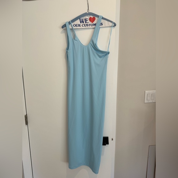 Blue Bardot echo dress in size Large. - Picture 2 of 5